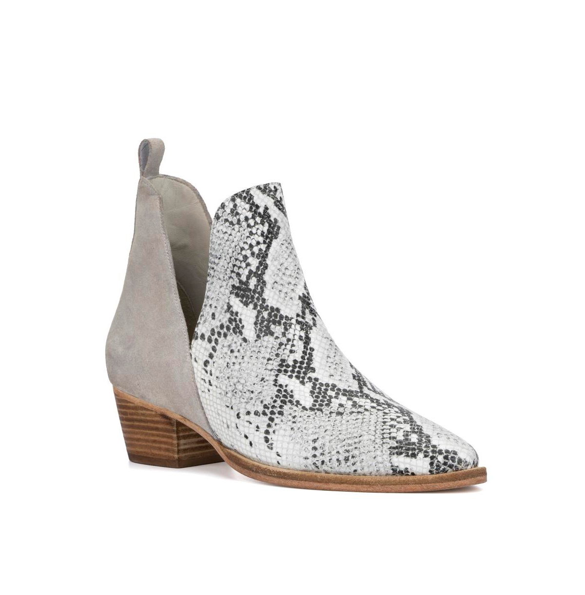 Vintage Foundry Co Women's Kara Bootie