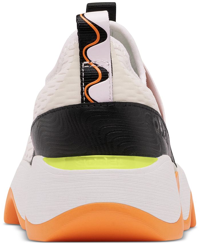 kinetic shoes slip on