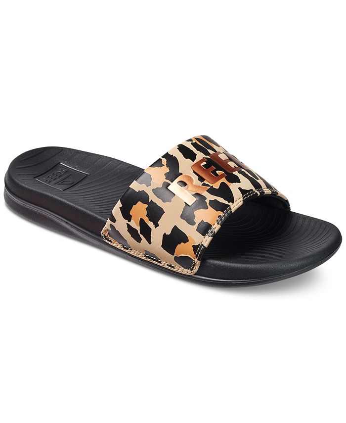 Adidas hotsell slides macy's