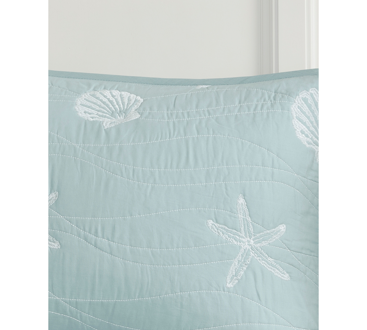 Harbor House Seaside Reversible 4-Pc. Quilt Set