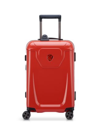 Voyages 19 Carry On Spinner Suitcase