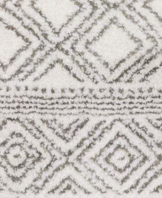 Montecito 94W 2'3" x 7'6" Runner Area Rug