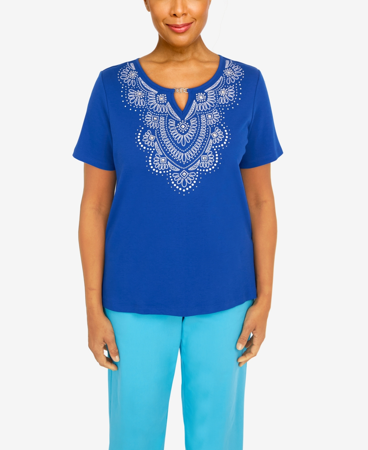 Alfred Dunner Women's Cool Vibrations Vibing Embroidered Split Neck T-shirt In Ocean Blue