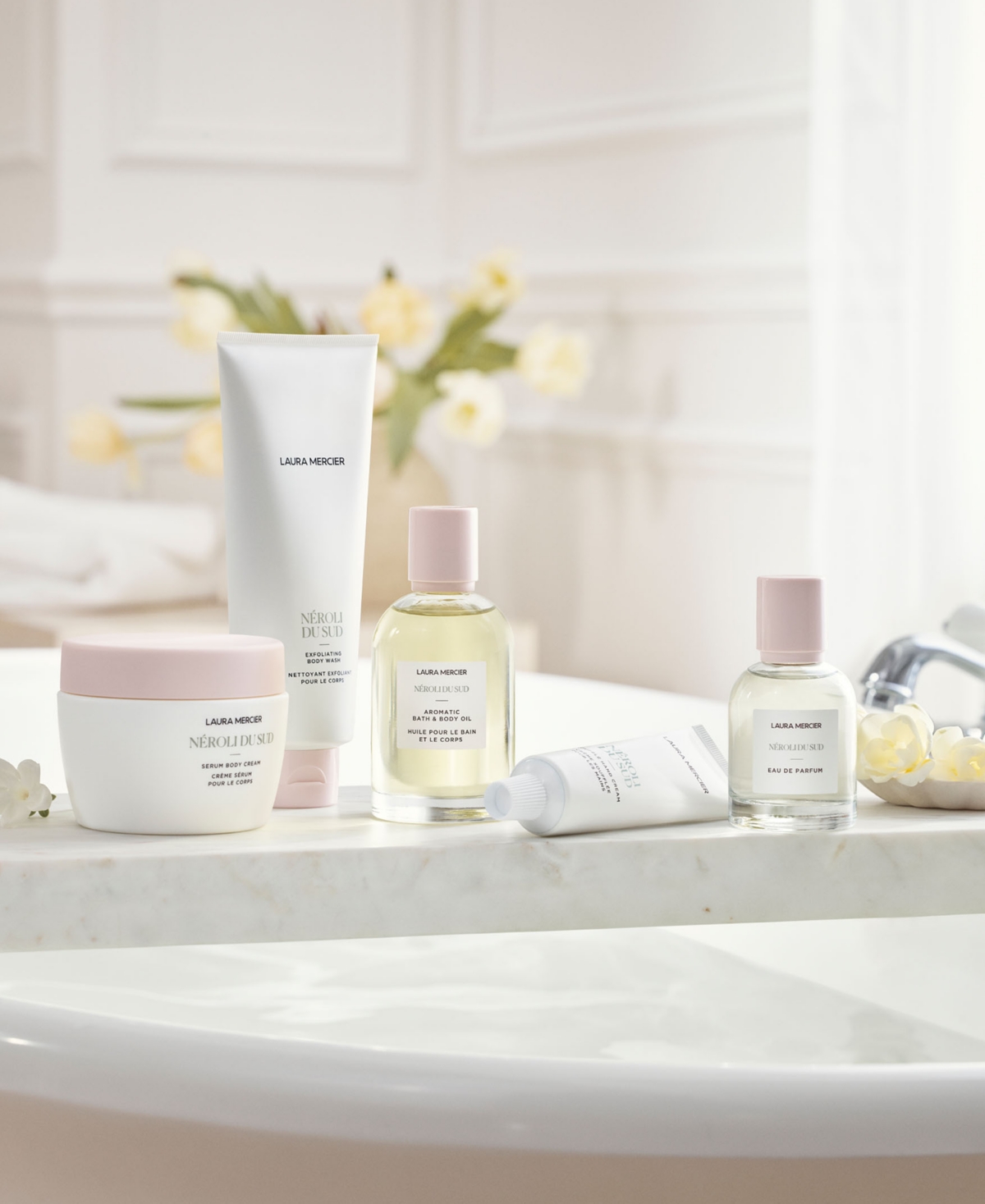 Laura Mercier Souffle Hand Cream In White