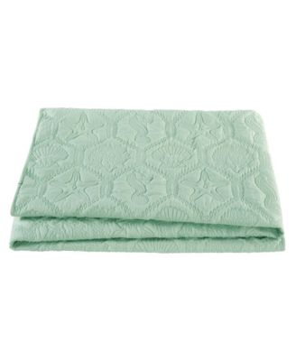 Shore Embossed Quilt Sets