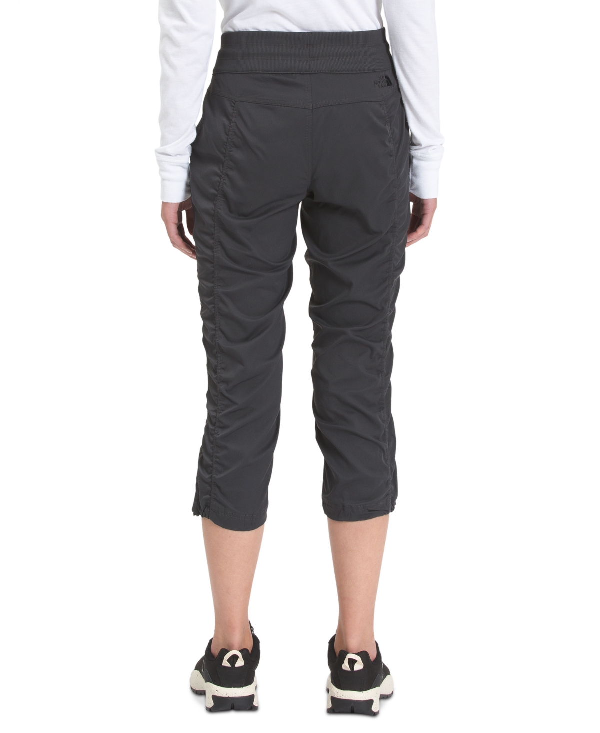 The North Face Women's Aphrodite 2.0 Flashdry Capri Pants In Asphalt Grey