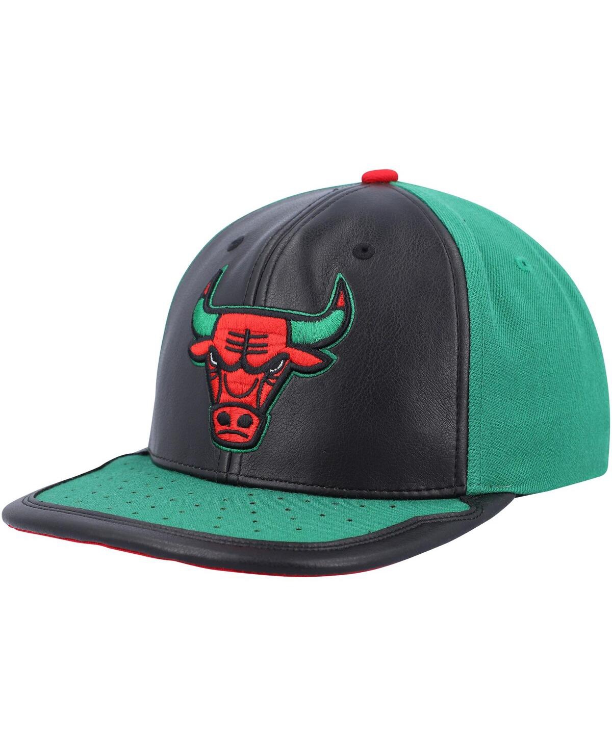 Men's Mitchell & Ness Black Chicago Bulls Hardwood Classics Earthquake  Snapback Hat