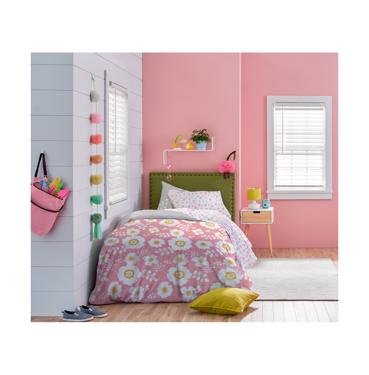 Saturday Park Cutout Floral 100% Organic Cotton Bed Set