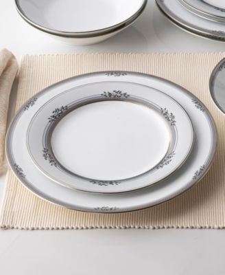 Laurelvale Set of 4 Dinner Plates, 10.50"