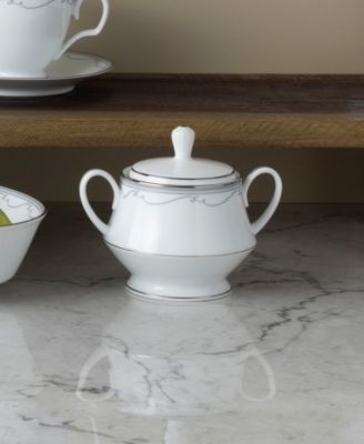 Satin Flourish Sugar & Creamer Set