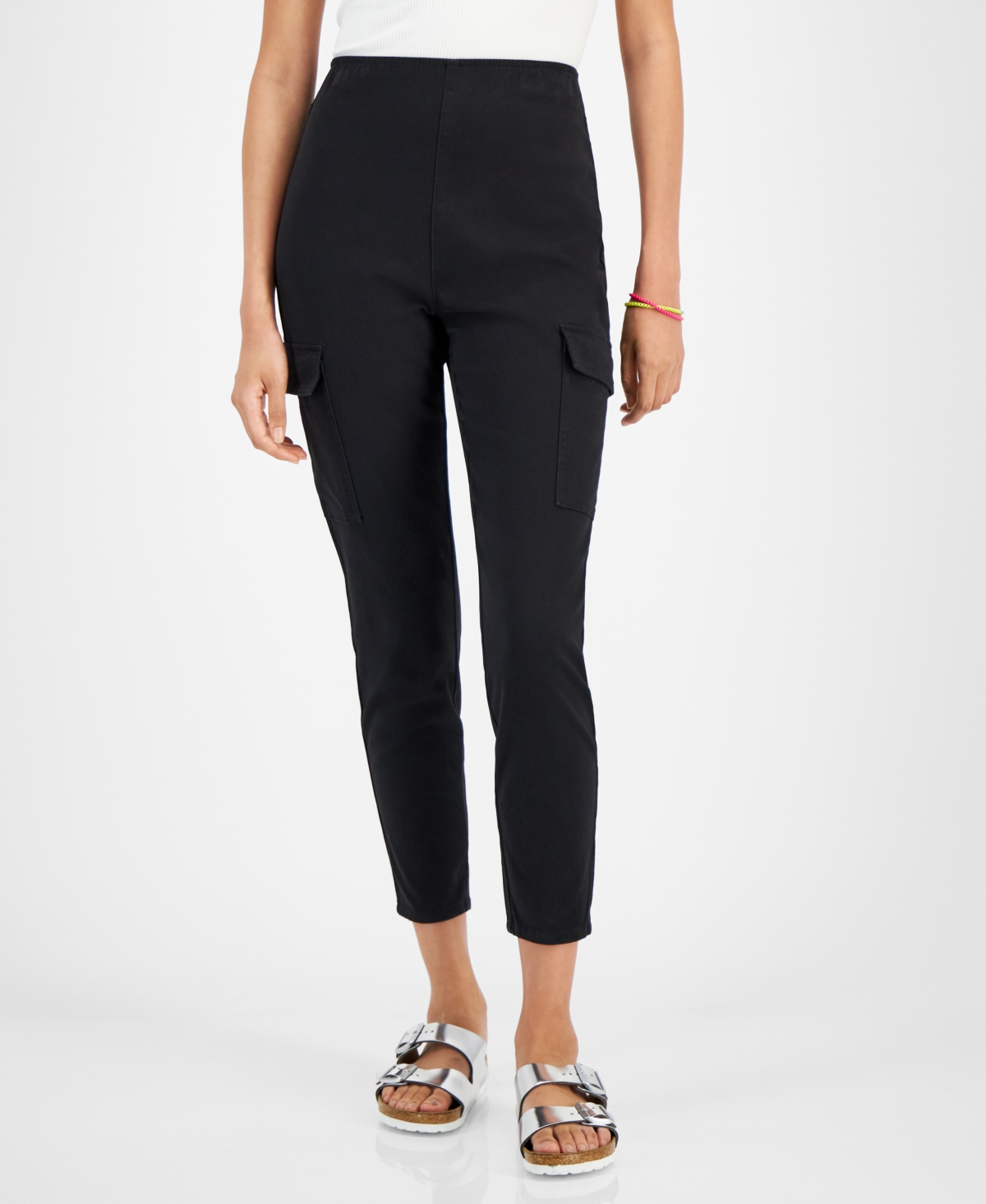 Juniors' Pull-On Skinny Cargo Pants, Created for Macy's - Black