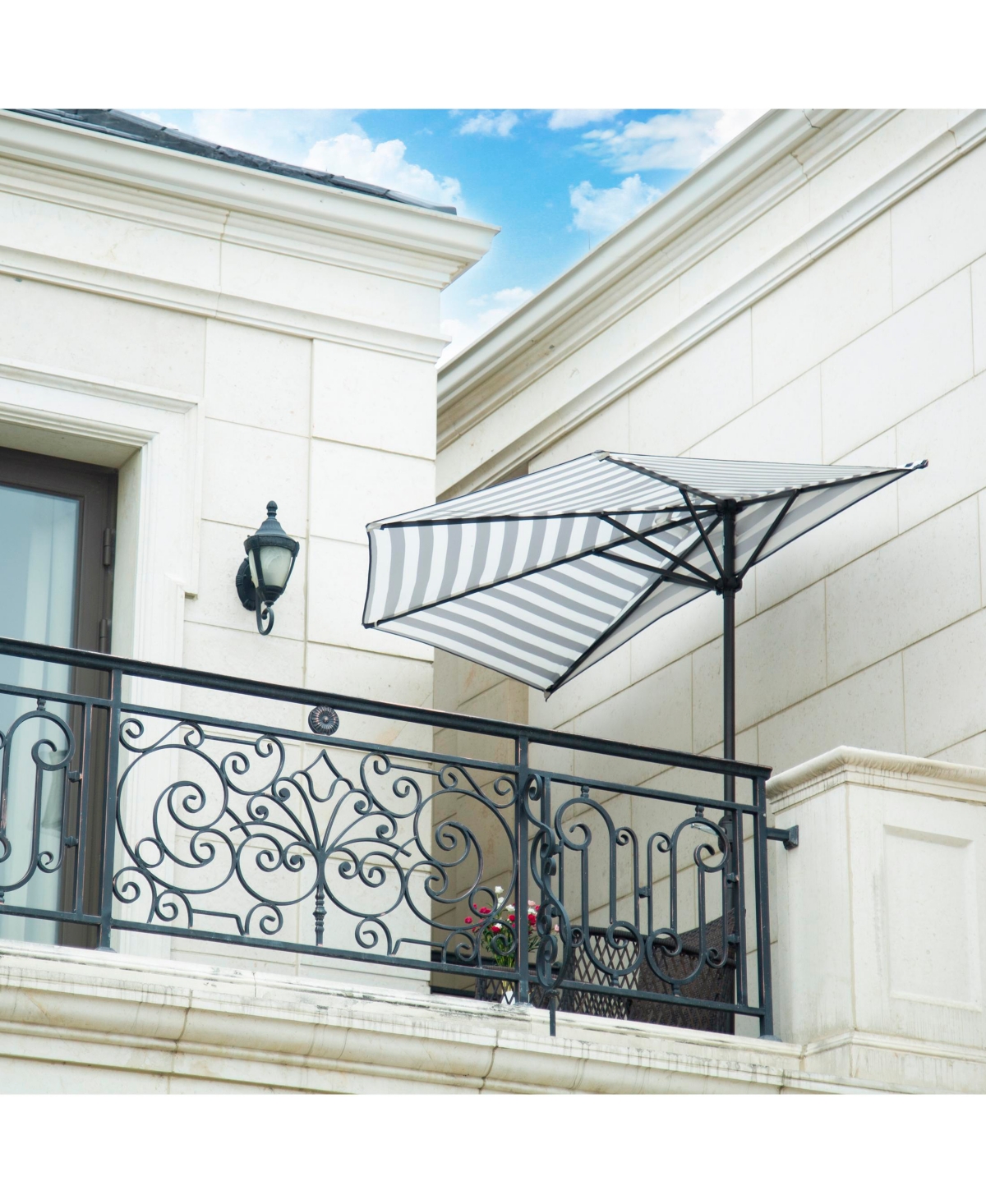 WestinTrends 9 Ft Outdoor Patio Half Market Umbrella with Crank -white stripe