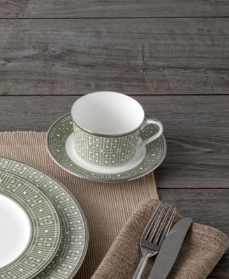 Infinity Green Platinum 4 Piece Saucer Set, Service for 4