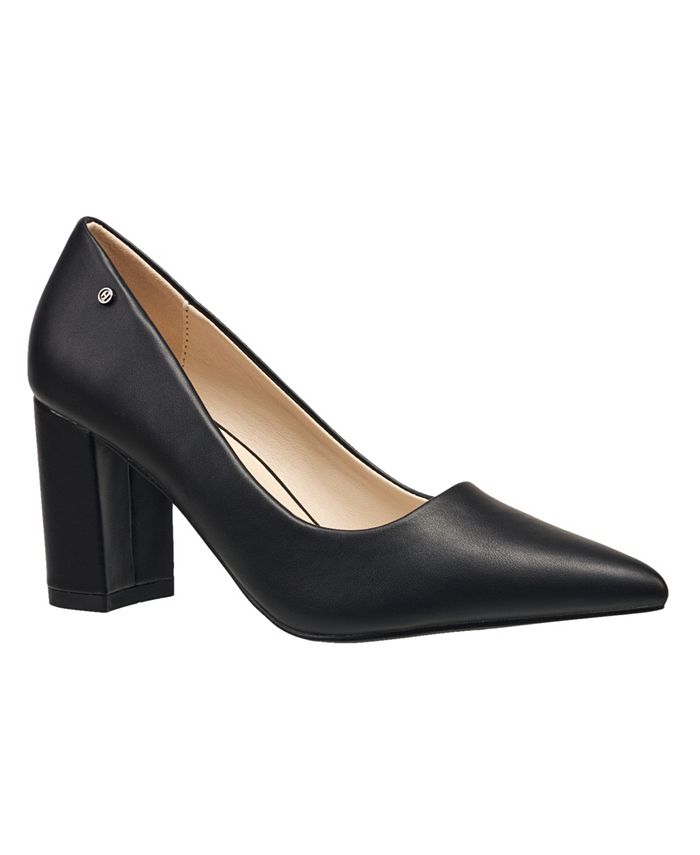 Halston pumps 2025