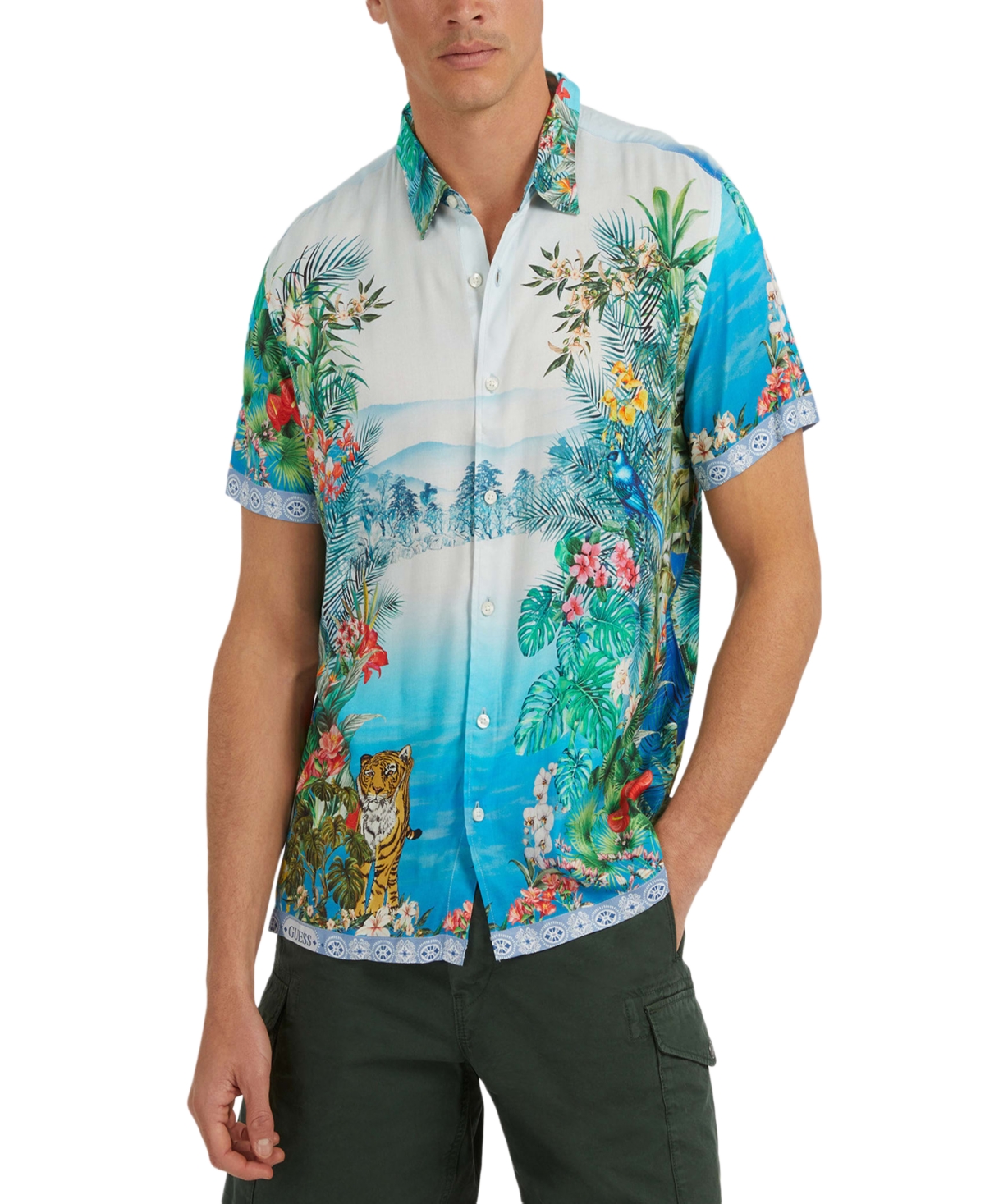 Guess Men s Paradise Print Short sleeve Button front Shirt In