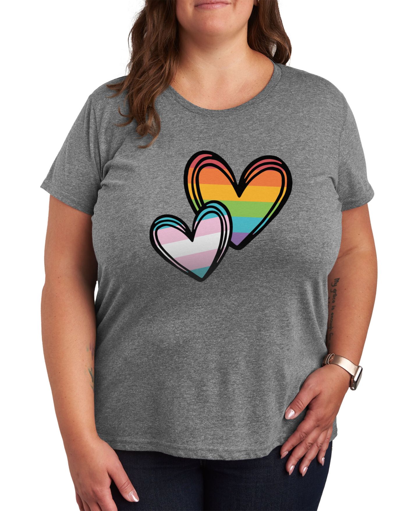 Женская футболка Hybrid Apparel Trendy Plus Size Pride Rainbow & Transgender Hearts Graphic, цвет: Серый — фото 1
