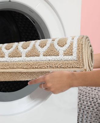 Christine Trellis Border Tufted Runner Rug, 26" x 60"