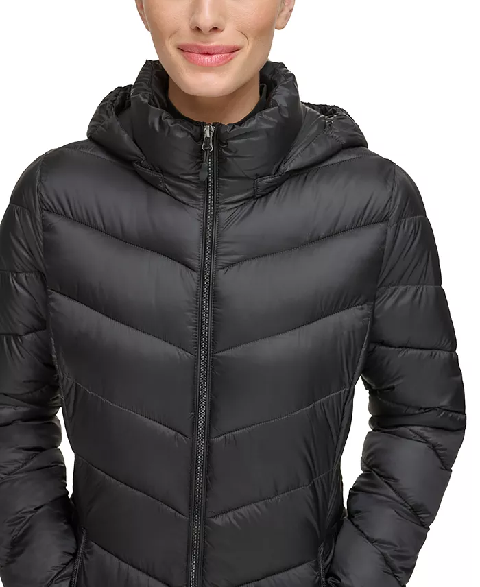 Women's Packable Hooded Puffer Coat - thumbnail 9