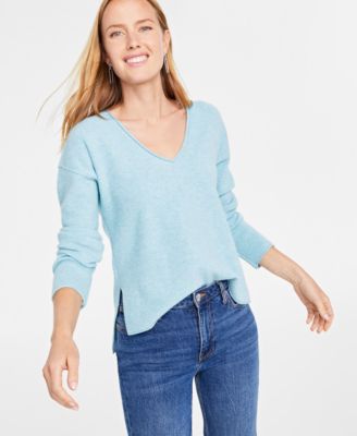On 34th - Women's V-Neck High-Low Sweater