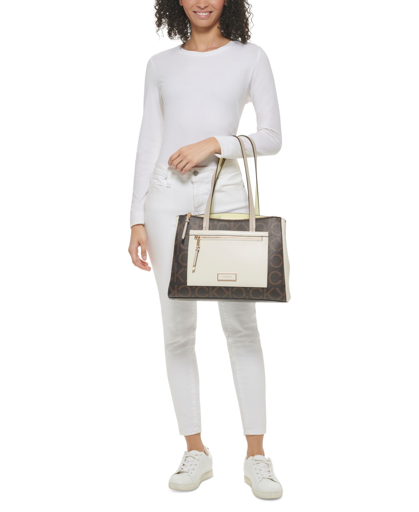 Женская сумка Calvin Klein Hadley Signature Colorblocked Triple Compartment Tote, цвет: Миндальный серо-коричневый / Белый — фото 7