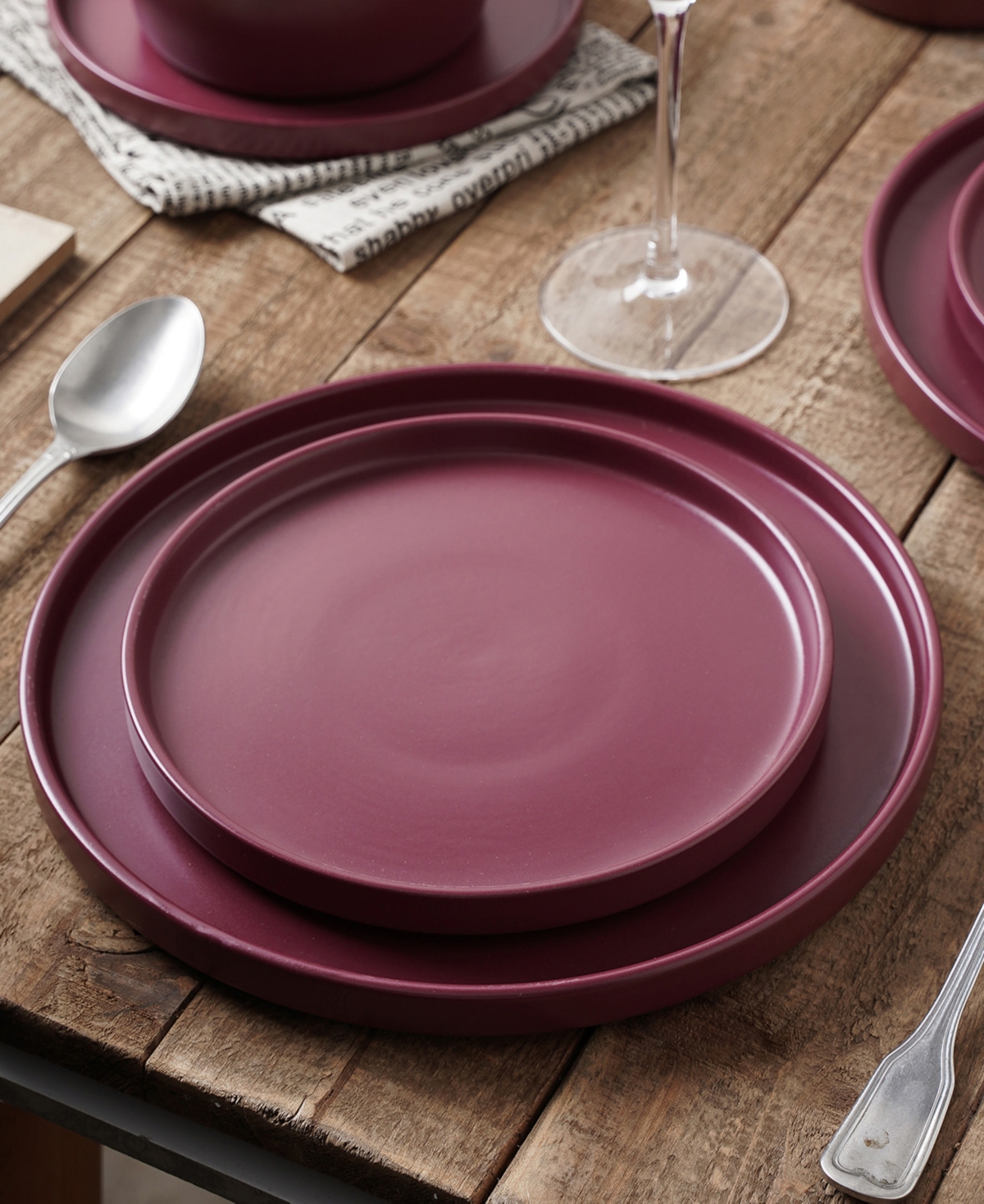 Stone Lain Chelsea Pc. Dinnerware Set, Service for 8