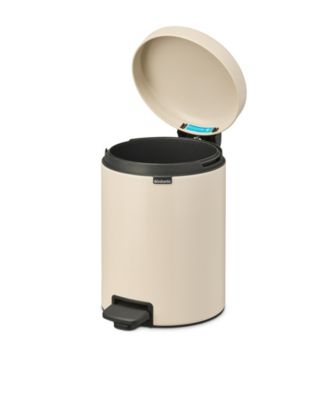 New Icon Step on Trash Can, 1.3 Gallon, 5 Liter