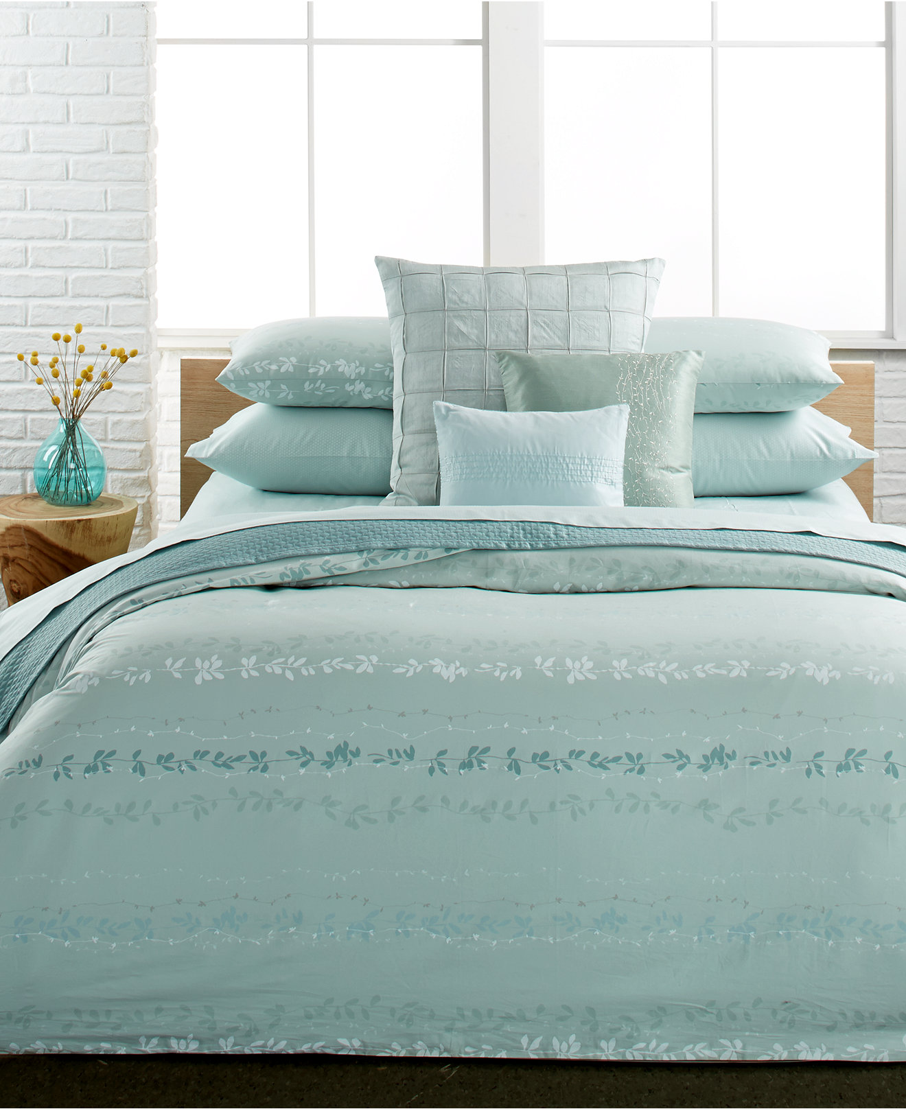 Modern Cotton Pulse Body Bedding In Spray Calvin Klein Strata