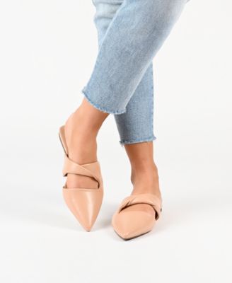 Women's Enniss Twist Cutout Pointed Toe Mules