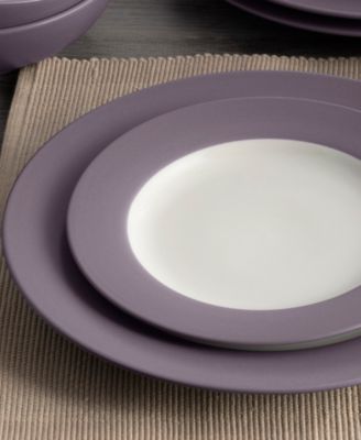 Colorwave Rim 16-Pc. Dinnerware Set, Service for 4