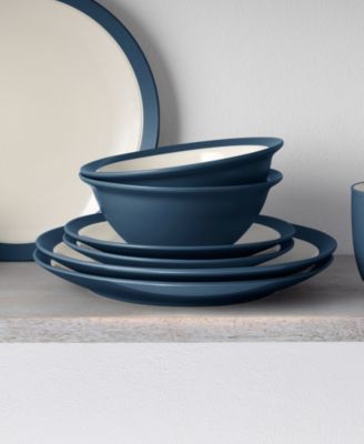 Colorwave Curve 16 Pc. Dinnerware Set, Service for 4