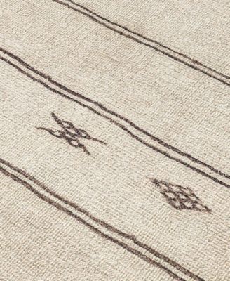 Rivi BORC2300 7'10" x 10' Area Rug