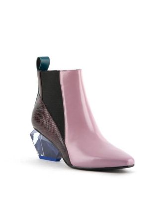 United Nude