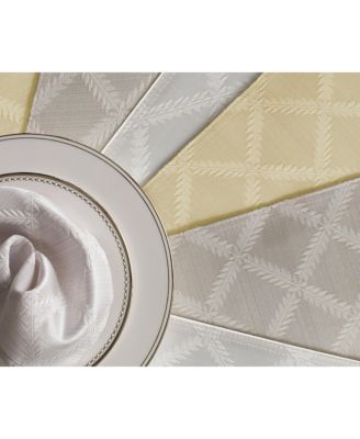 Laurel Leaf Set/4 Napkins 19" x 19"