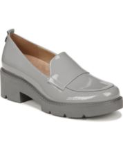 Naturalizer hillsdale store