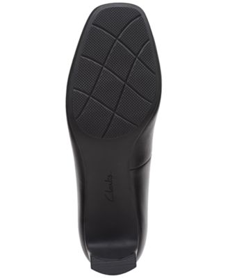 Women's Kyndall Iris Mid-Heeled Comfort Pumps