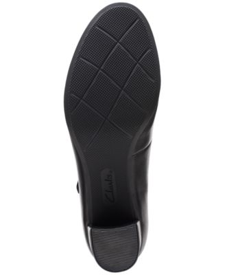 Women's Bayla Nora Platform Mary Jane Dress Pumps