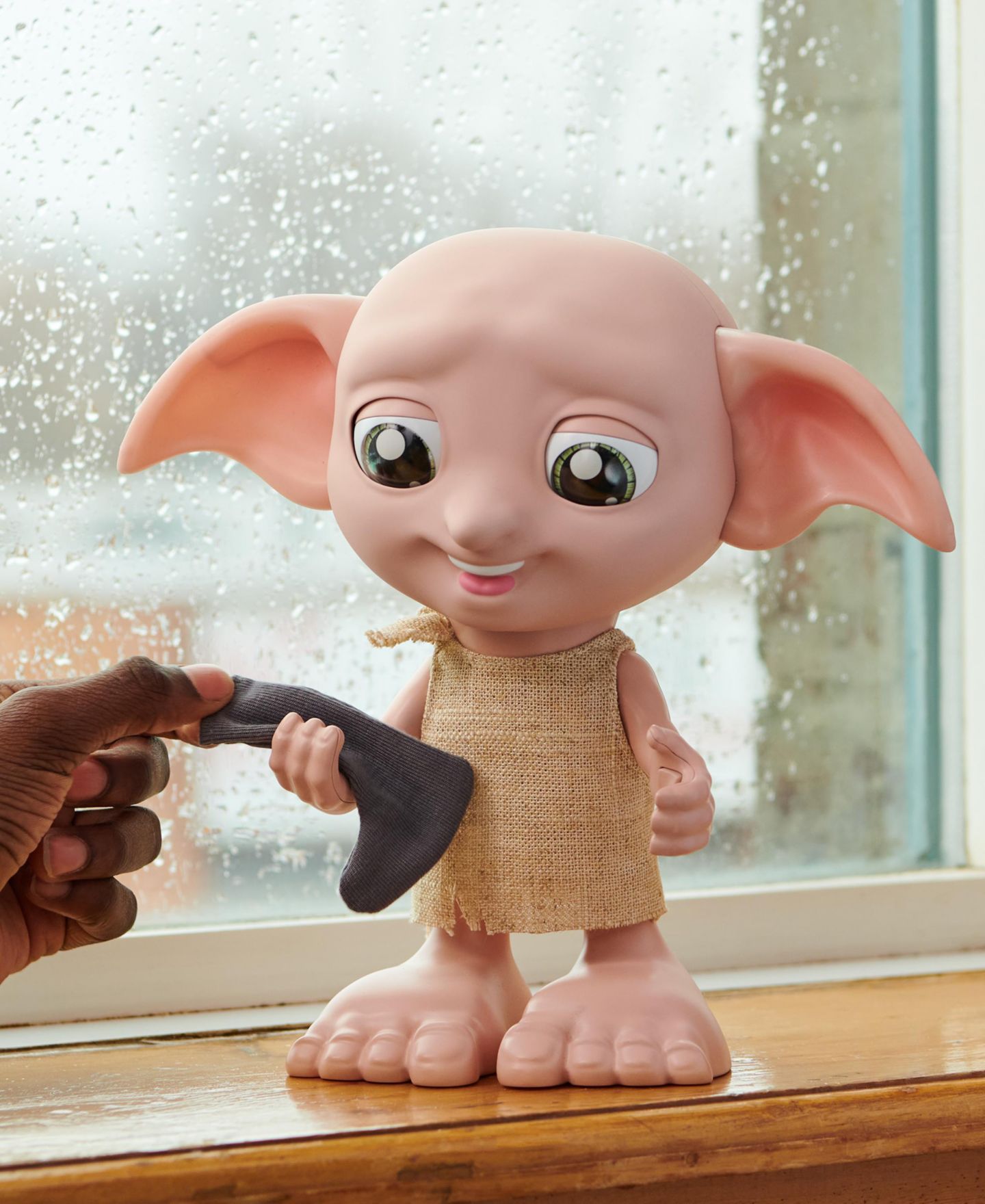Детские фигурки Wizarding World Harry Potter, Interactive Magical Dobby Elf Doll with Sock — фото 3