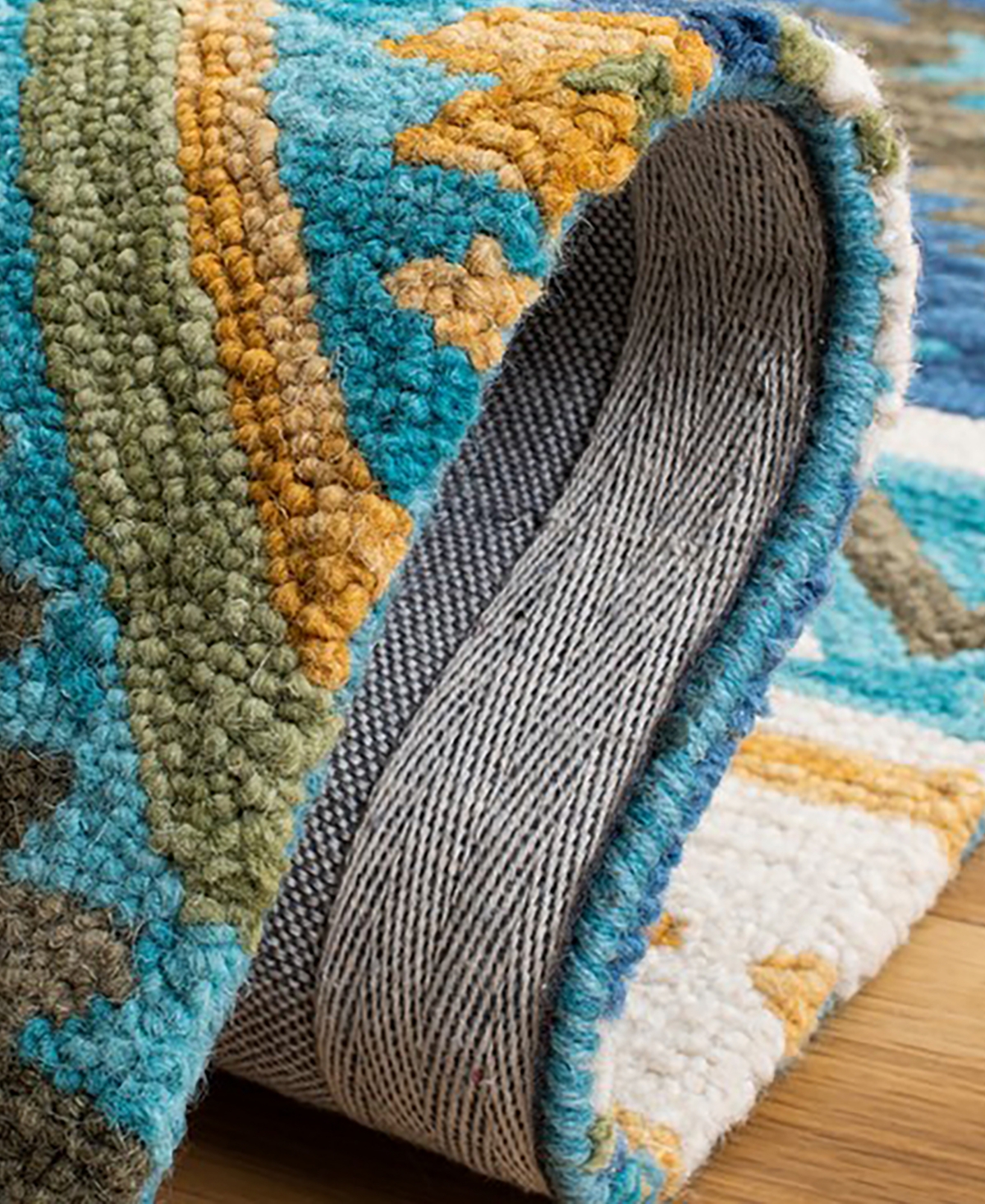 Safavieh Aurora APN352 Area Rug
