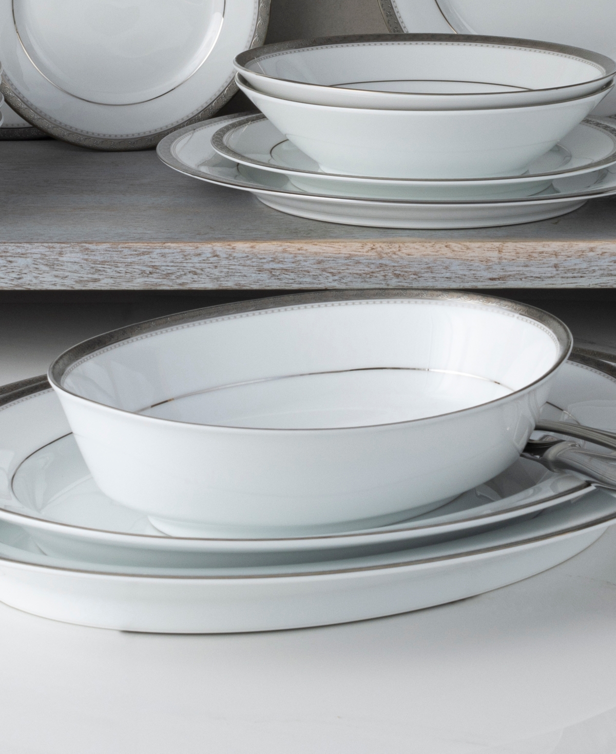 Noritake Charlotta Platinum Oval Vegetable Bowl, 32 oz In Silver