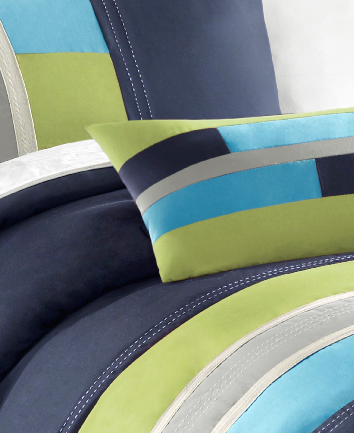 Mi Zone Pipeline Reversible 3-Pc. Comforter Set, Xl