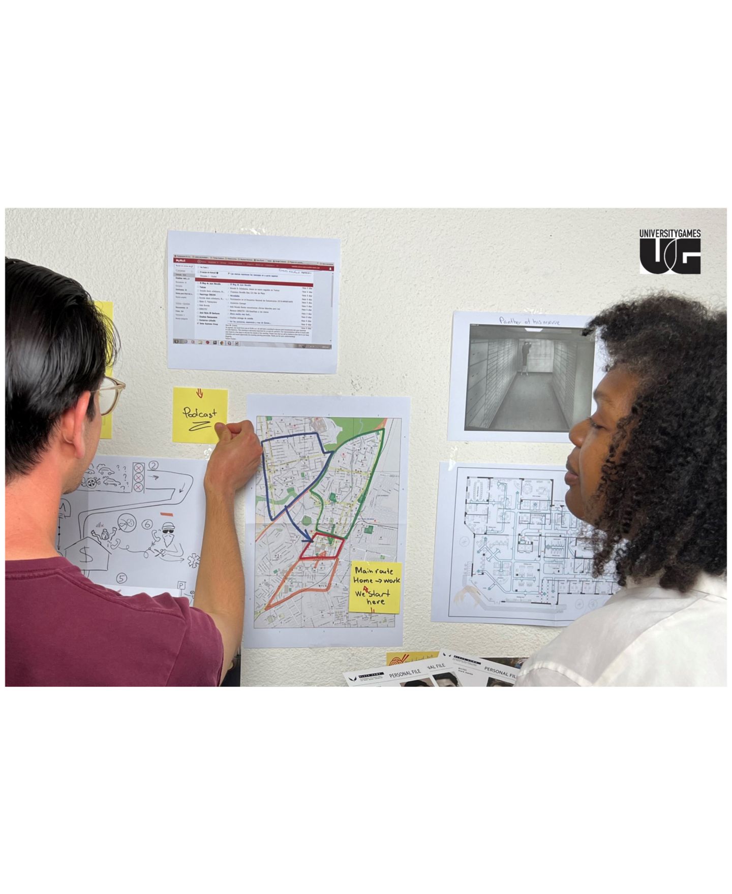 Детская настольная игра University Games Murder Mystery Party Black Hawk Board Game, от 17 лет — фото 8