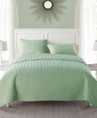 Nina Embossed 3-Pc.Quilt Set, King