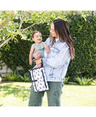 Disney Baby Portable Changing Station, Mickey and Minnie Mouse 