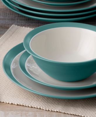 Colorwave Curve  4-Piece Place Setting