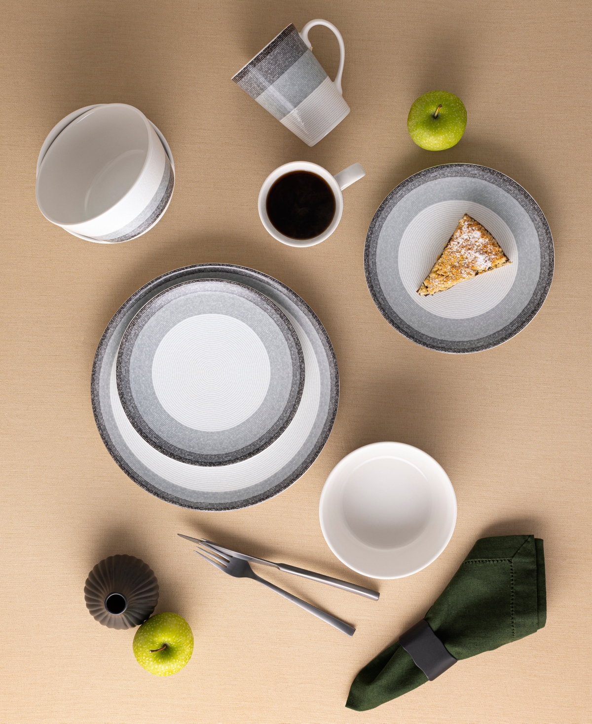 NORITAKE COLORSCAPES LAYERS 4 PIECE COUPE PLACE SETTING 