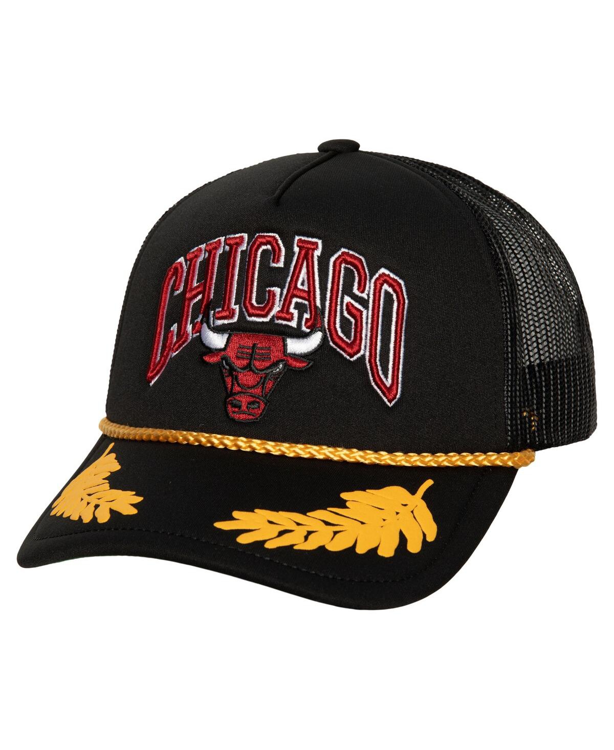 Mitchell & Ness Men's  Black Chicago Bulls Hardwood Classics Gold Leaf Mesh Trucker Snapback Hat