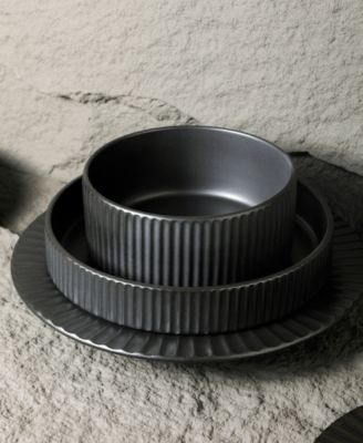 Lusso 32 Pc. Dinnerware Set, Service for 8