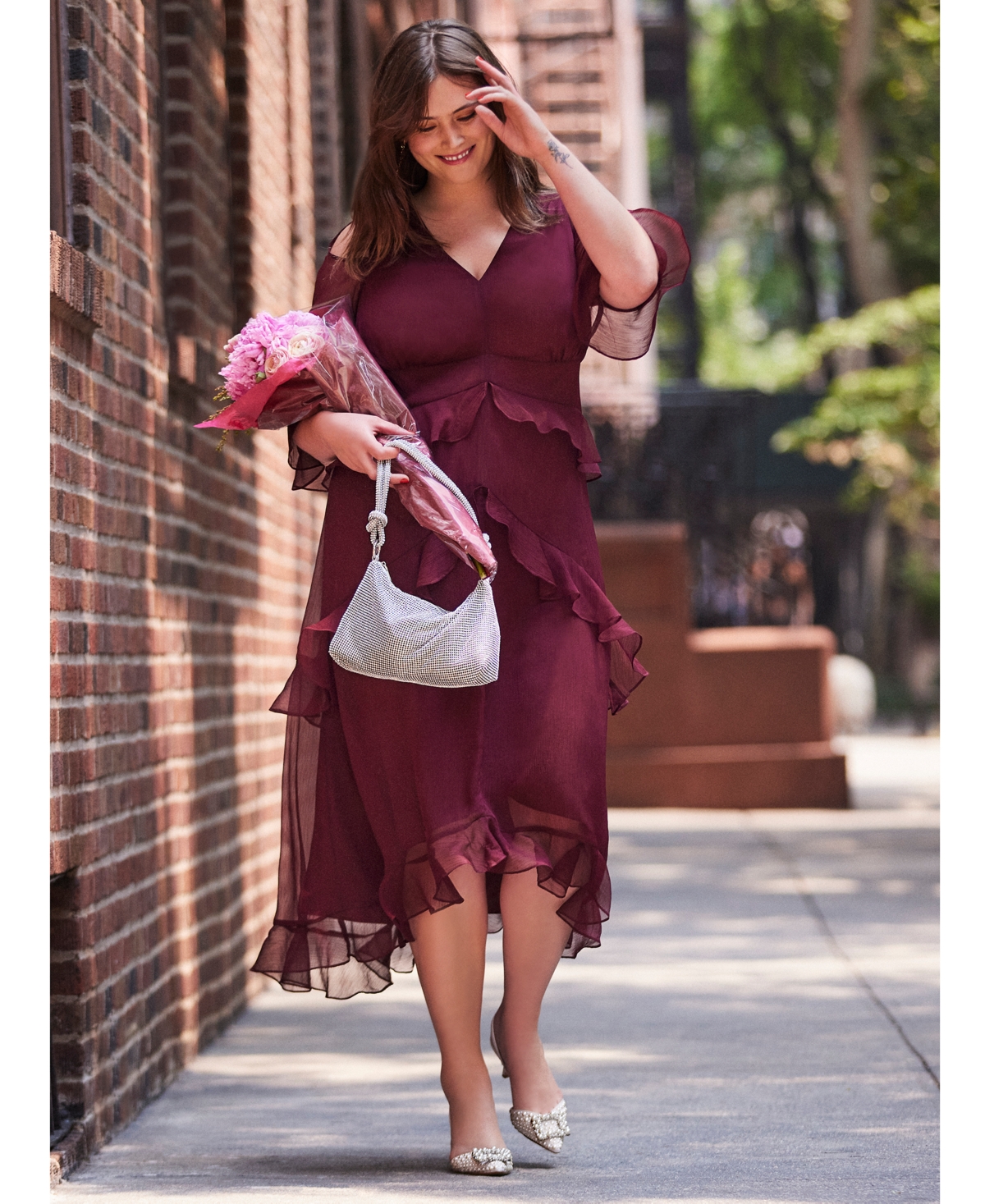 Tahari outlet plus size