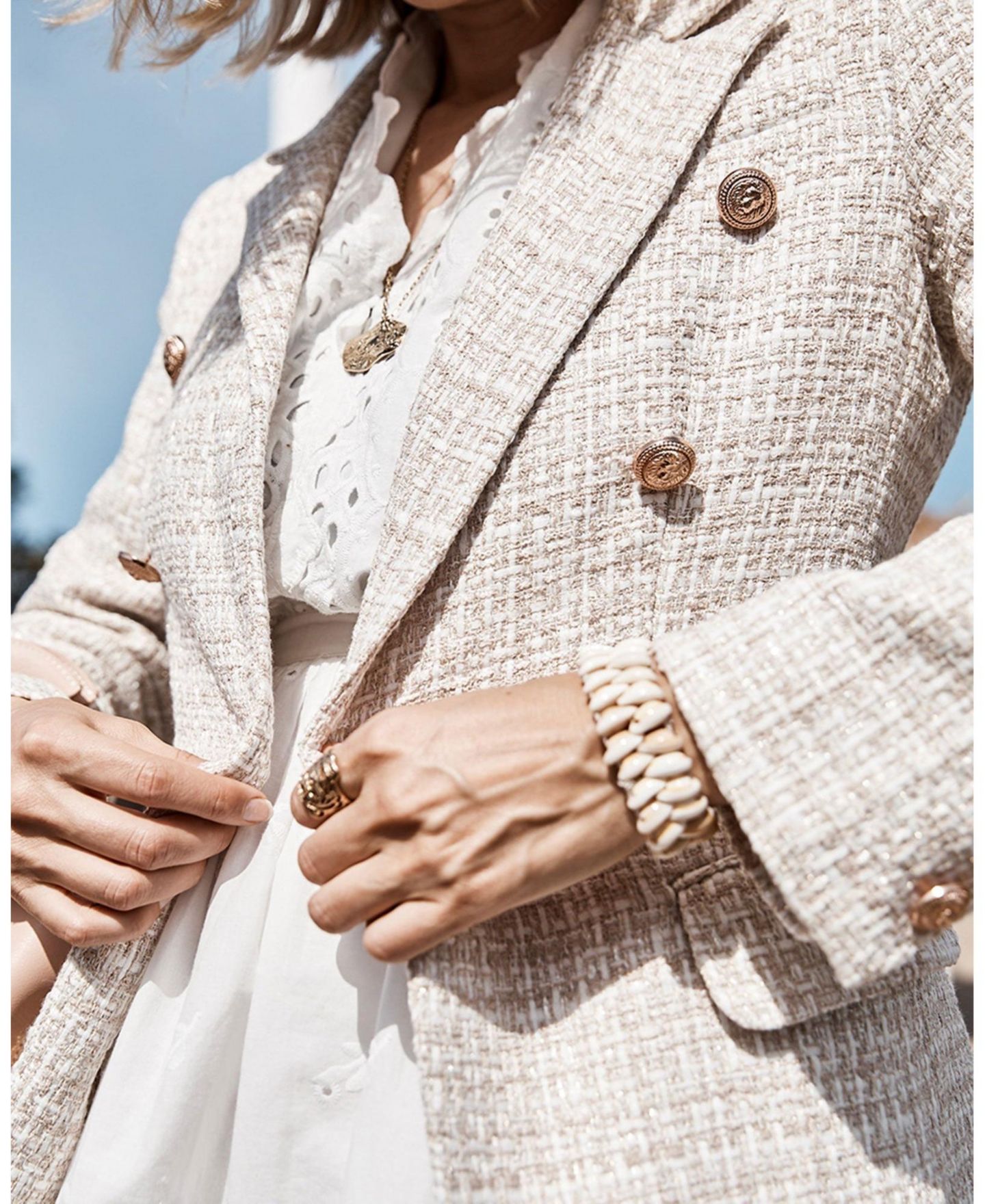 Женский пиджак Belle & Bloom Princess Polina Textured Weave Blazer, цвет: Бежевый — фото 2