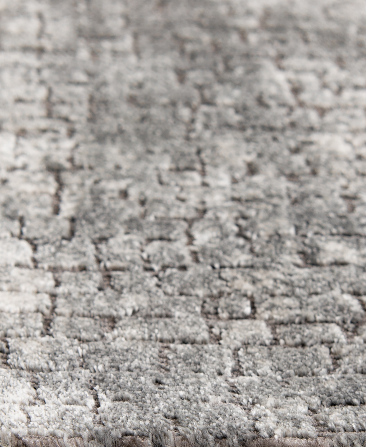 Km Home Waterside Drift Area Rug - Beige
